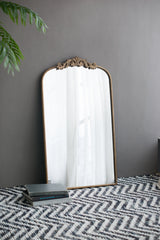 The Aurelia Mirror