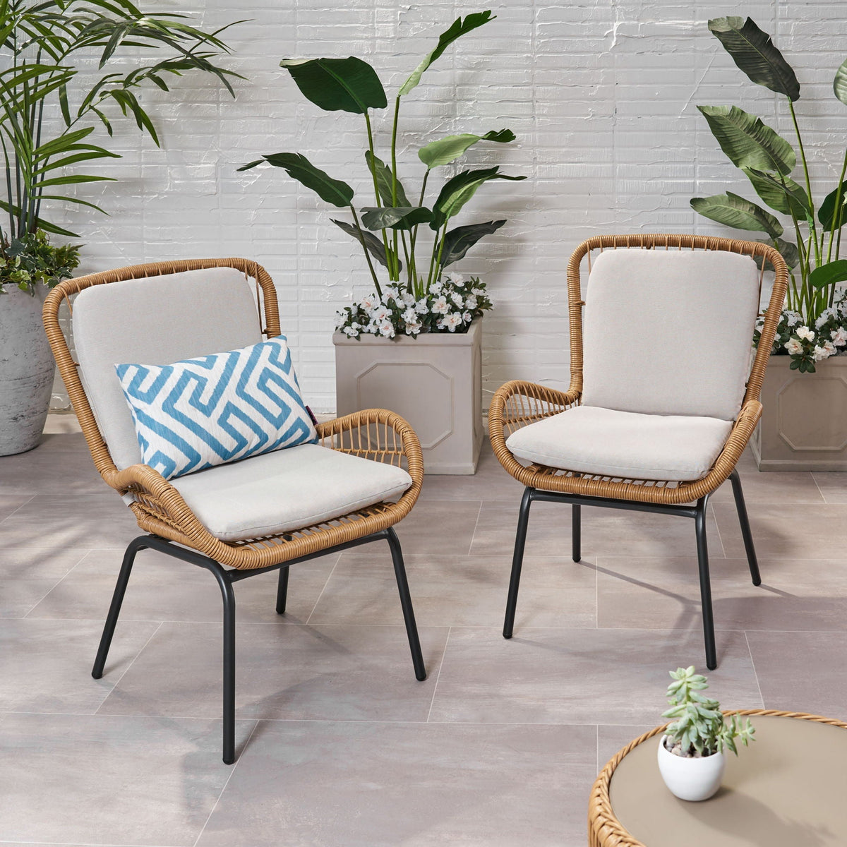 Outdoor Wicker Club Chair With Cushions (Set of 2)