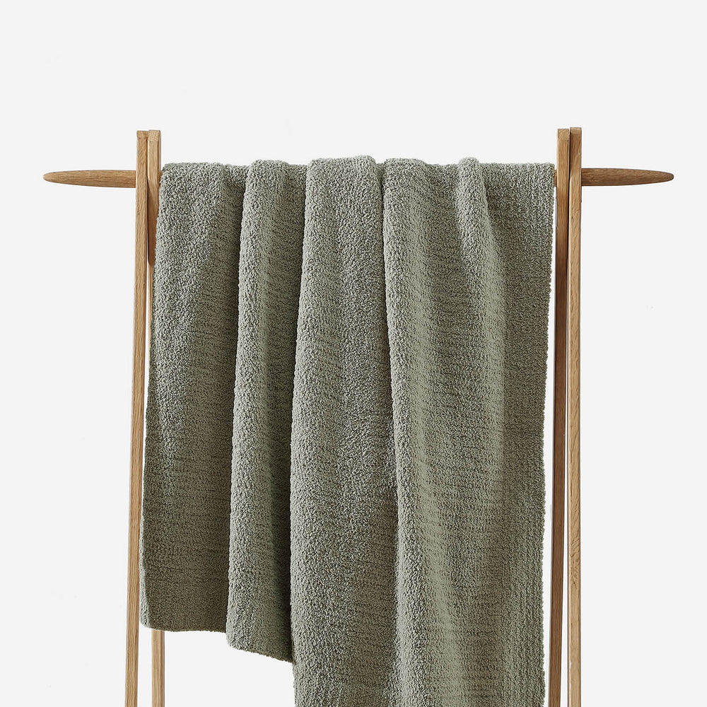 Snug Throw