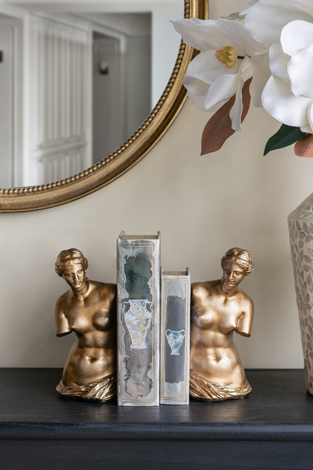 Set of 2 4.5x5x10' Venus de Milo Bust Bookends with Gold Finish