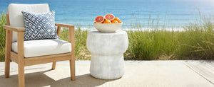 U_Style Outdoor Patio Accent Table With Crack Process