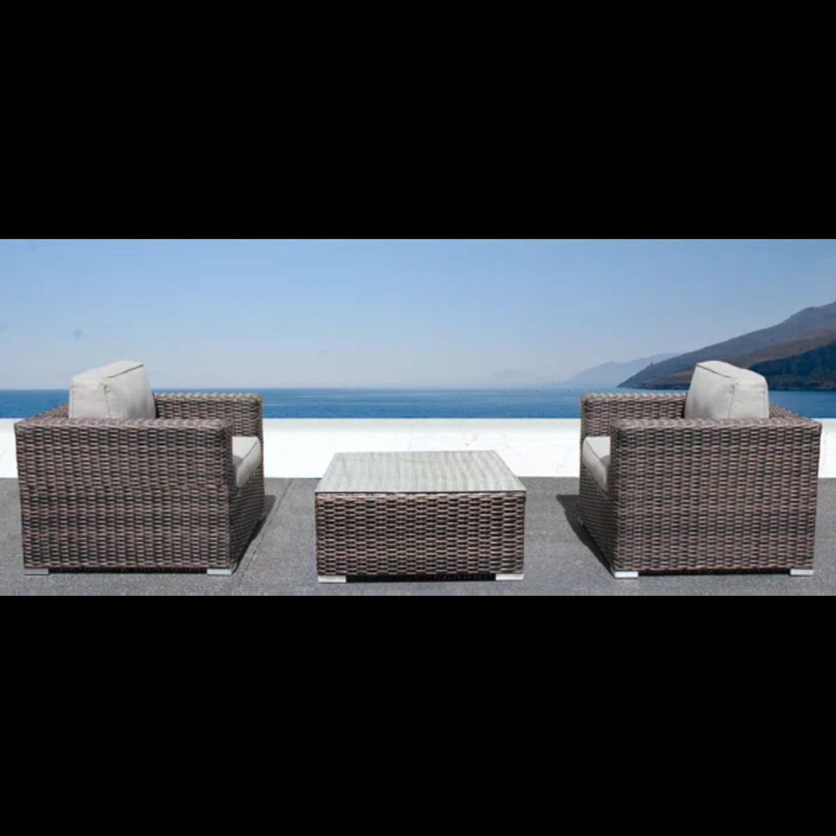2 Person Seating Set With Cushions