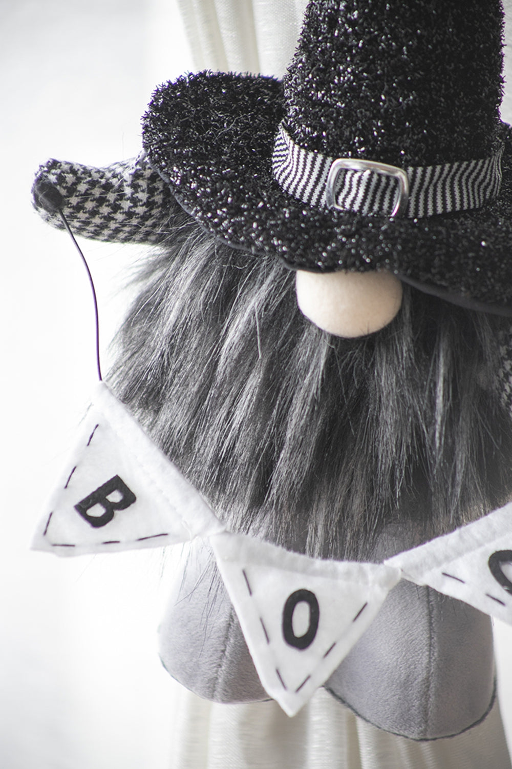 Set of 2 Black Fabric Gnomes with 'Boo' Banner