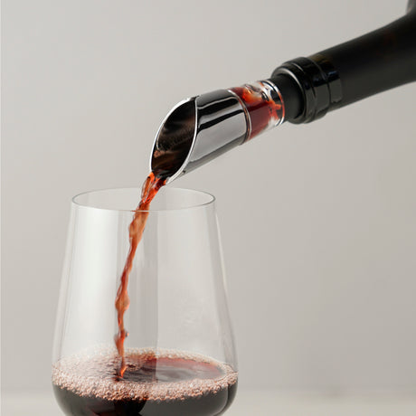 Gunmetal aerating pour spout by viski®