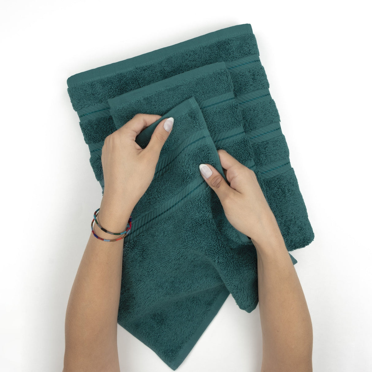 American Soft Linen 100% Cotton Turkish Towels for Bathroom, 4 Pack Bath Towel Set,  Super Soft, Extra Large Bath Towels