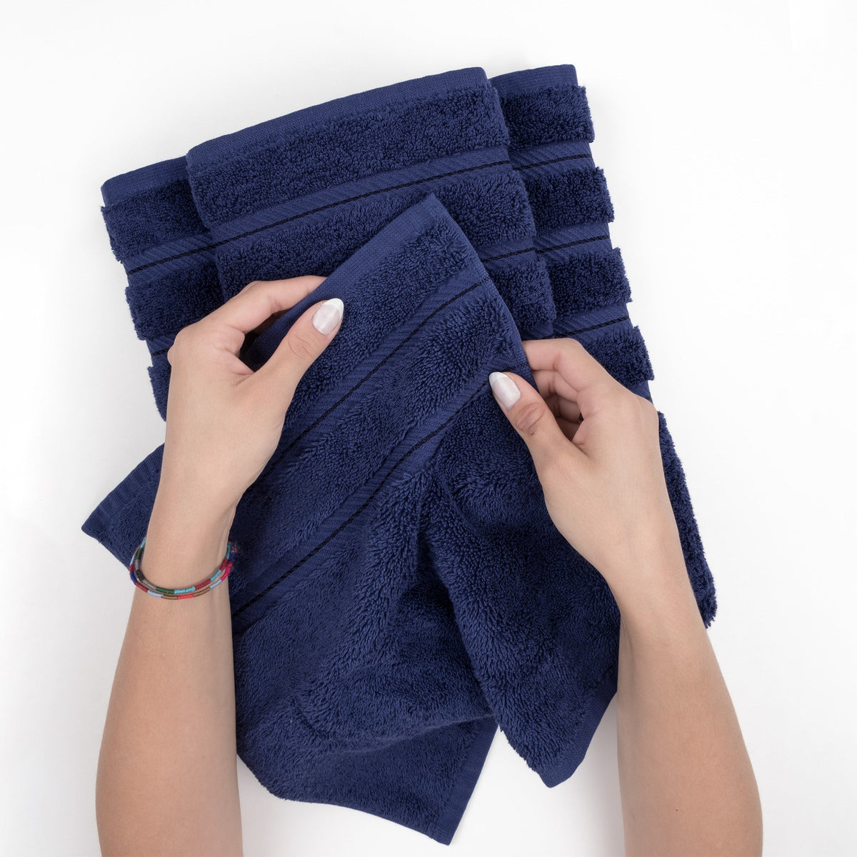 American Soft Linen 100% Cotton Turkish Towels for Bathroom, 4 Pack Bath Towel Set,  Super Soft, Extra Large Bath Towels