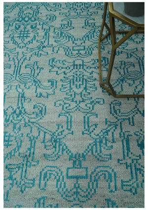 Antique design 6.5x10 Silver and Blue Traditional Hand Knotted wool Area Rug
