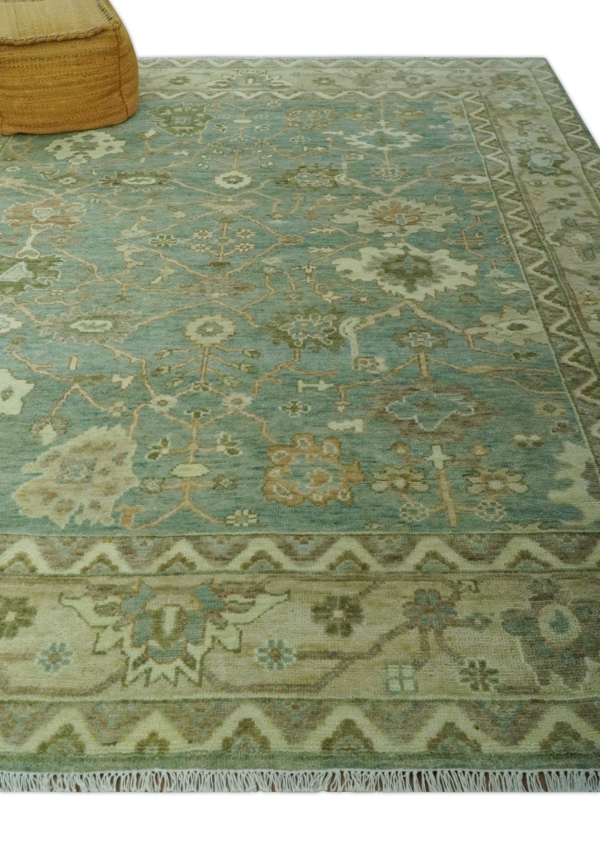 Antique design 8x10 Green and Beige Traditional Oriental Oushak wool area rug