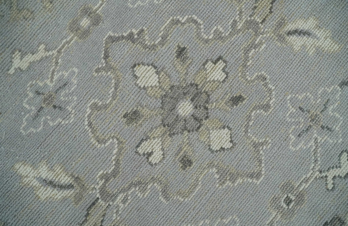 Antique Style Silver And Beige Modern Oushak wool Area Rug