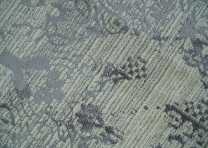 Antique Style transitional 8x11 Beige and Charcoal hand knotted Wool and art silk Area Rug