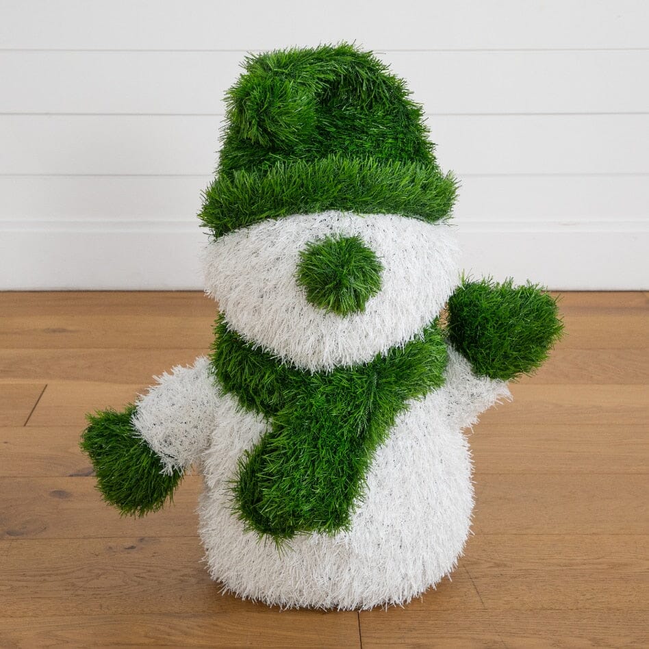 22” UV Resistant Artificial Christmas Grass Garden Plush Topiary Snowman (Indoor/Outdoor)