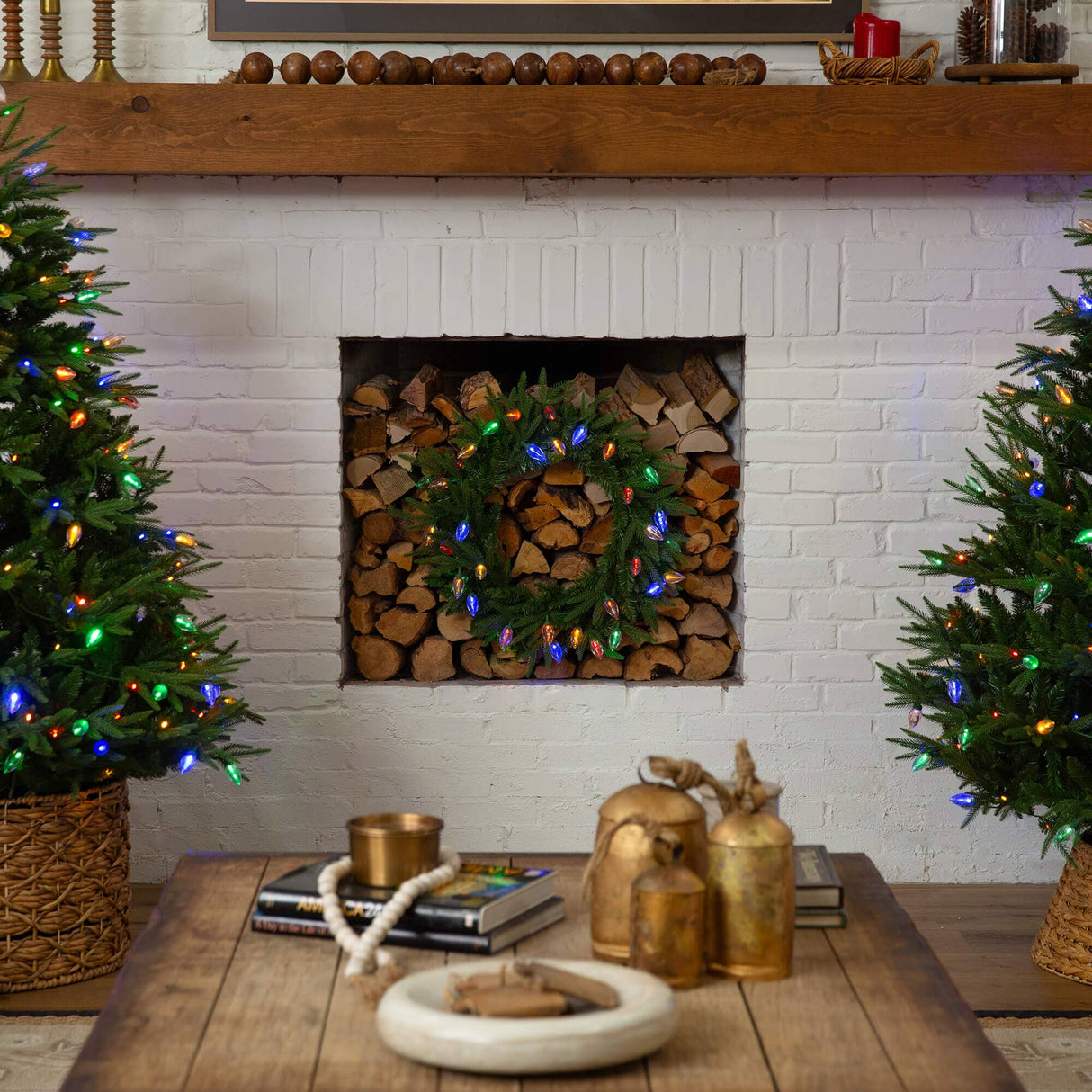 24" Pre-Lit Artificial Luxembourg Pine Christmas Wreath with 35 Multicolored Traditional Bulb LED Lights