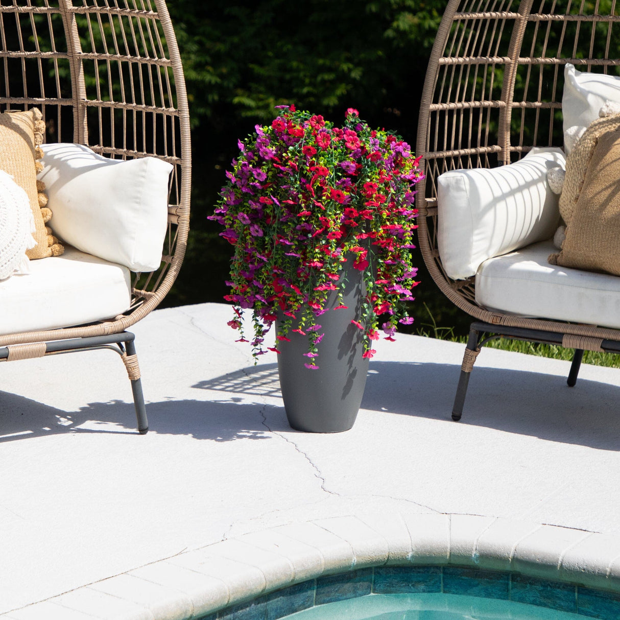 30" UV Resistant Artificial Daisy Hanging Plant (Indoor/Outdoor) - Set of 6