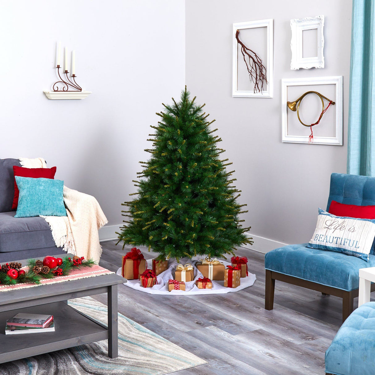 5’ New England Pine Artificial Christmas Tree with 200 Clear Lights and 492 Bendable Branches