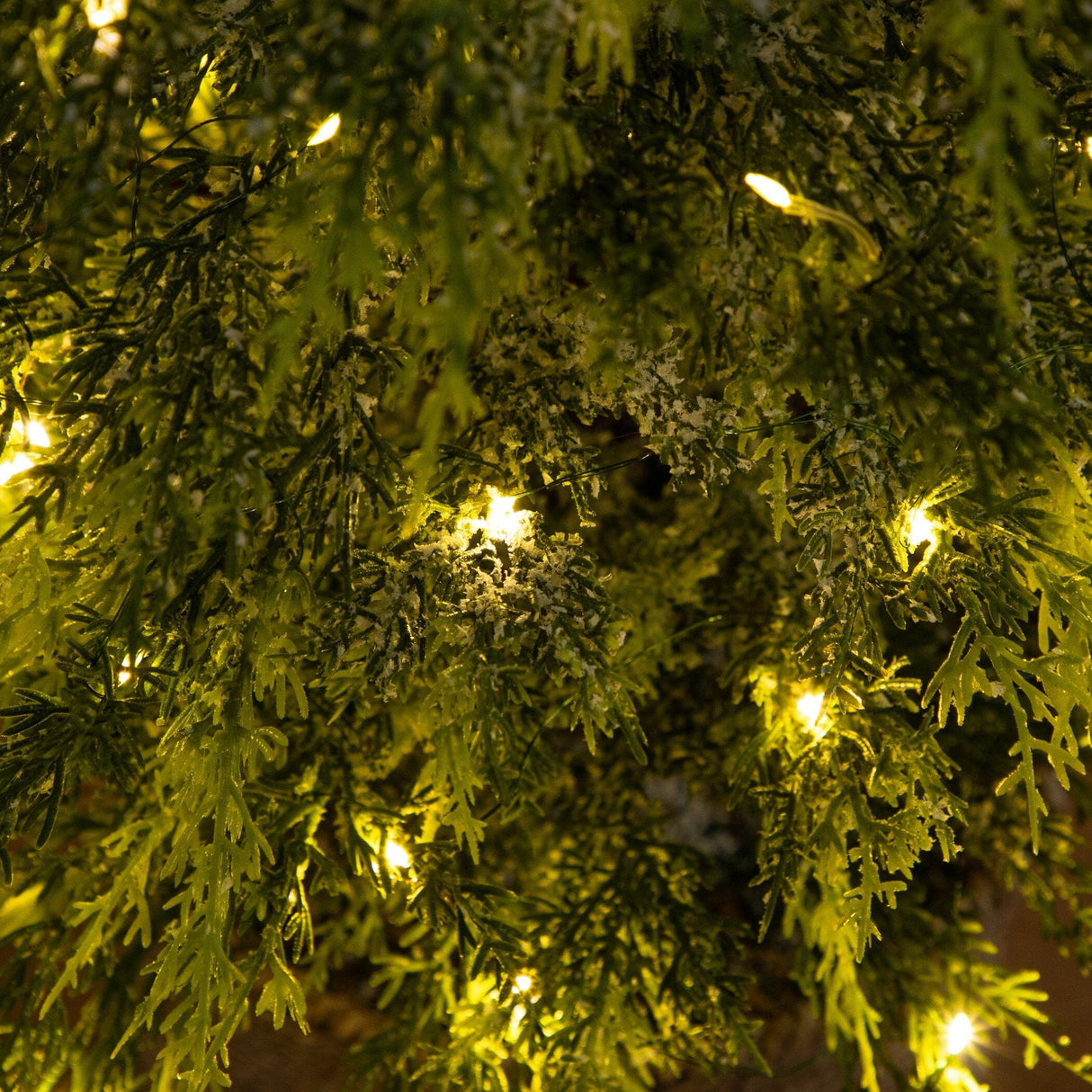 5’ Pre-Lit Artificial Snowed Cypress Christmas Tree with 140 LED Lights in Hyacinth Basket