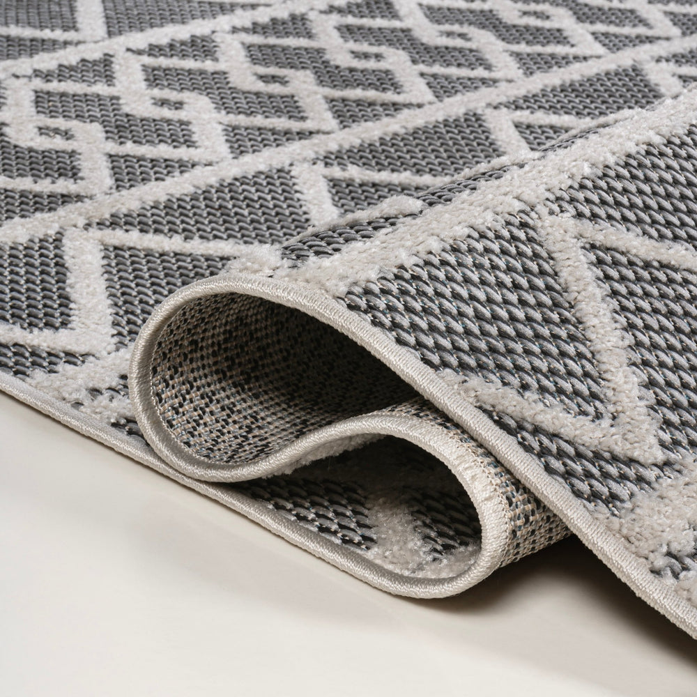 Aylan high - low pile knotted trellis geometric indoor/outdoor area rug - Tuesday Morning - Outdoor Rugs