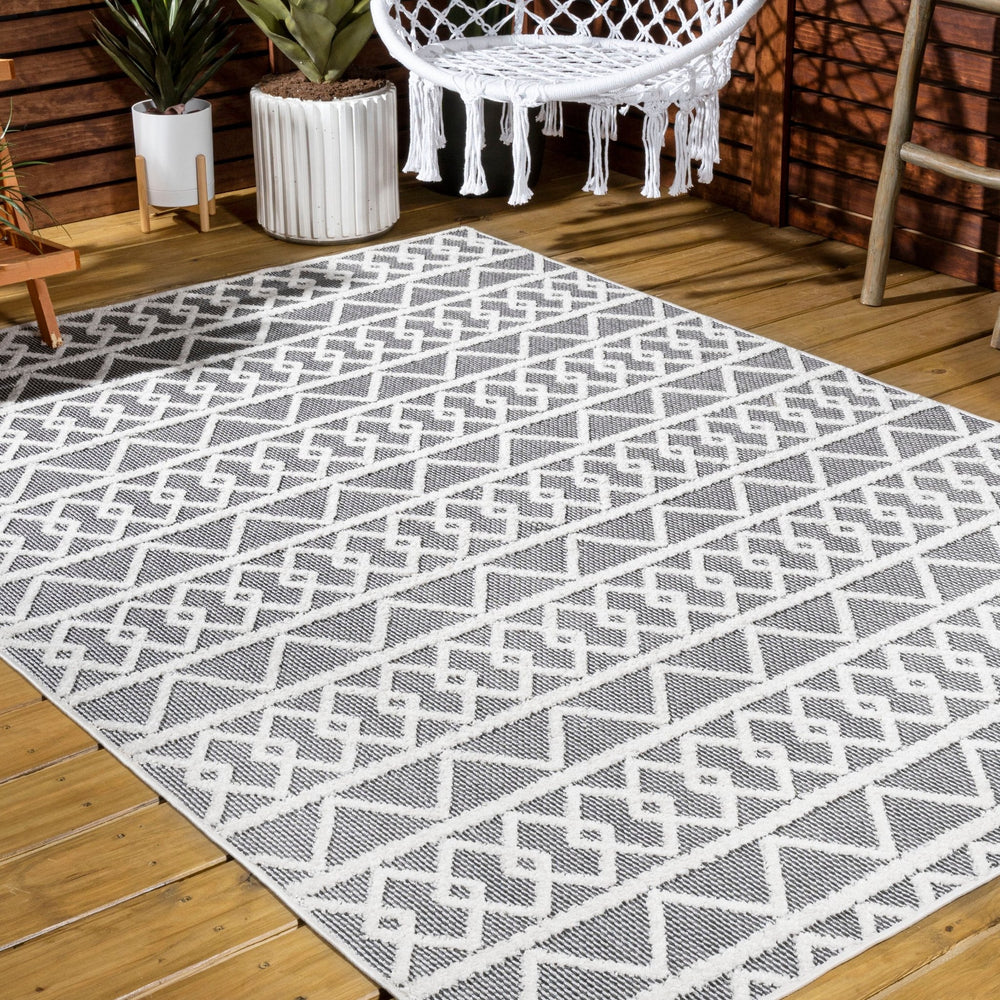 Aylan high - low pile knotted trellis geometric indoor/outdoor area rug - Tuesday Morning - Outdoor Rugs