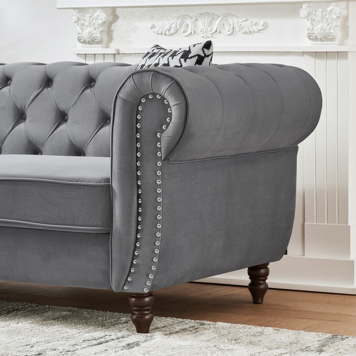 Chesterfield Upholstery Fabric Sofa With Roll Armrest & Nailhead