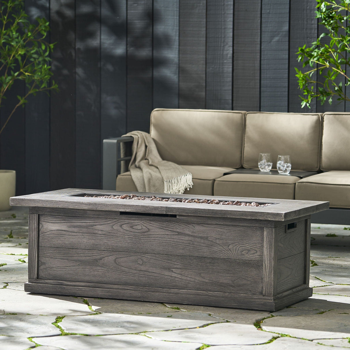 Transitional Rectangular Outdoor Propane Fire Pit With 50, 000 Btu