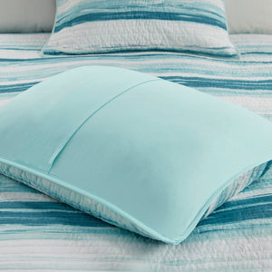 6 Piece Printed Quilt Set with Throw Pillows Aqua Full/Queen