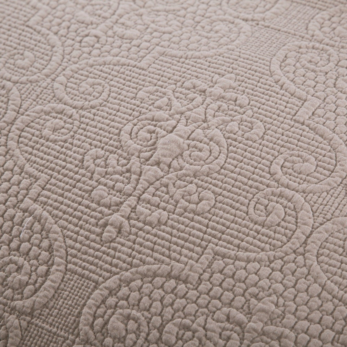 DaDa Bedding Neutral Taupe Beige Sandy Elegant Matelasse Cotton Quilted Bedspread Set (JHW-585)