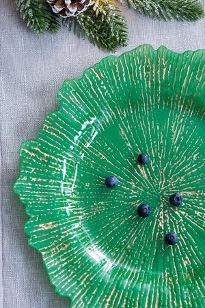 Plastic Charger Plate (Set of 8) with Elegant Design - Black, Green, or Red