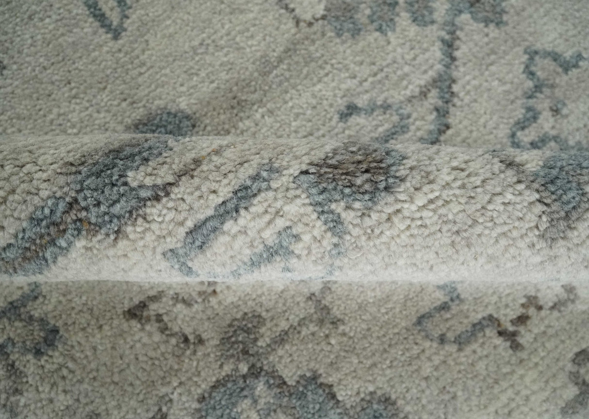Beige and Gray 8x10 hand knotted Oushak wool Area rug