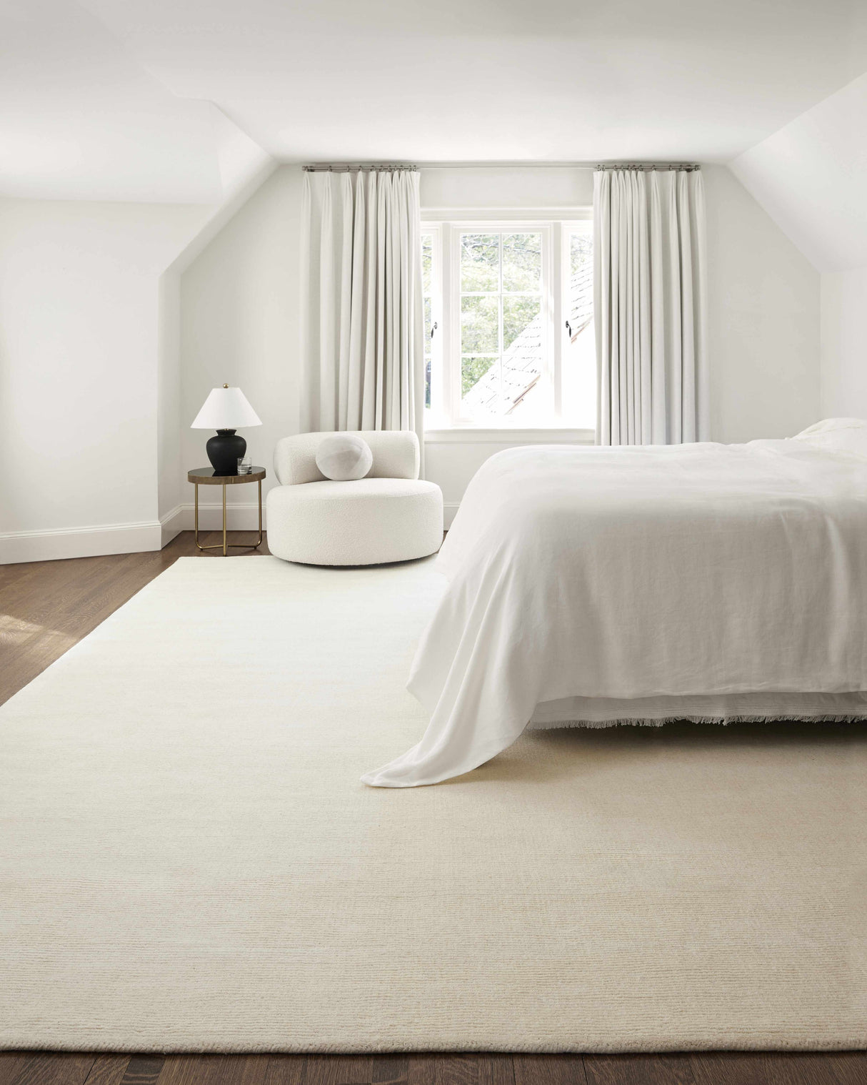 Brockton Solid Light Beige Wool Rug