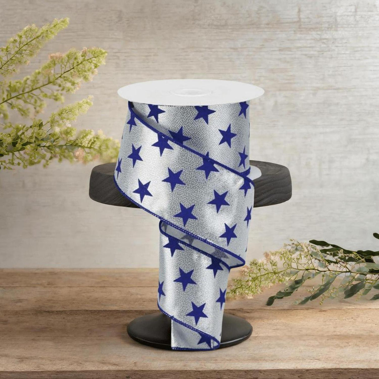 2.5" Stars on Metallic Ribbon: Silver (10 Yards)