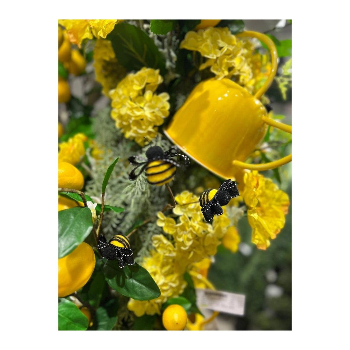 30" Spring Wildflower Bee Pick