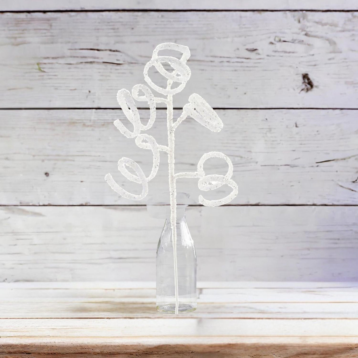 39" Iridescent Curly Hanging Spray: White/Silver