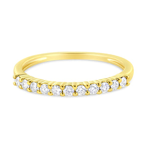 IGI Certified 1/4 Cttw Diamond 10K Yellow Gold Prong Set Fluted Band Style Ring (I-J Color, I2-I3 Clarity) - Size 7