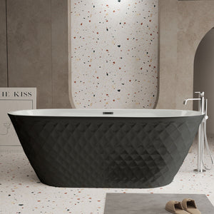 Freestanding Bathtub With Diamond Pattern Design
