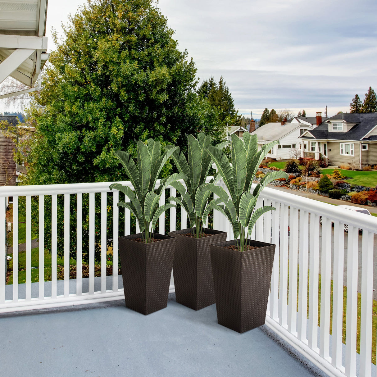 Outsunny set of 3 tall planters with drainage hole, outdoor flower pots, indoor planters for porch, front door, entryway, patio and deck