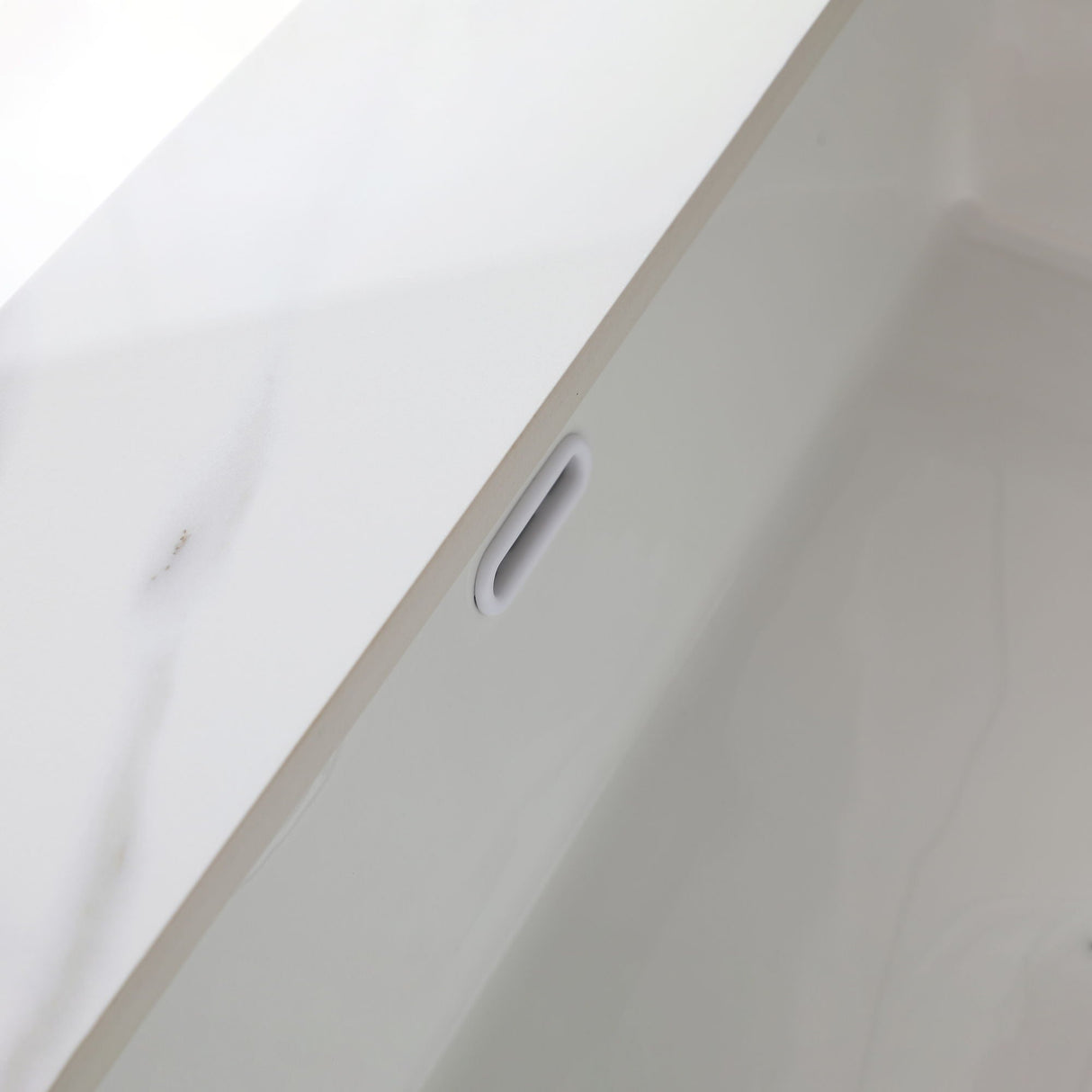 Vanity Top With Undermount Sink And Backsplash, Sintered Stone