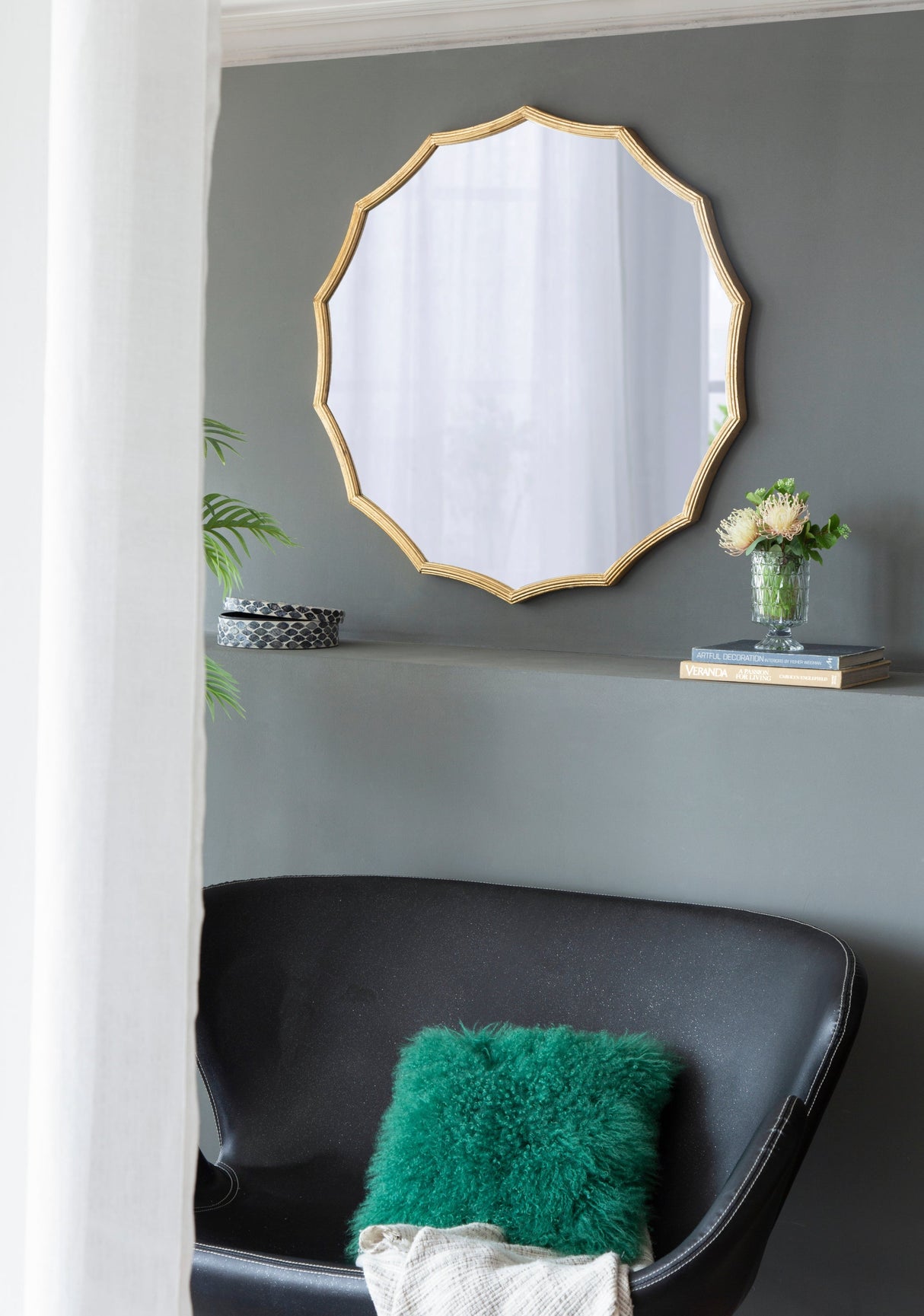 D40' Round Sunburst Wall Mirror with Gold Finish, Wall Decor Mirror for Entryway Bedroom Living Room