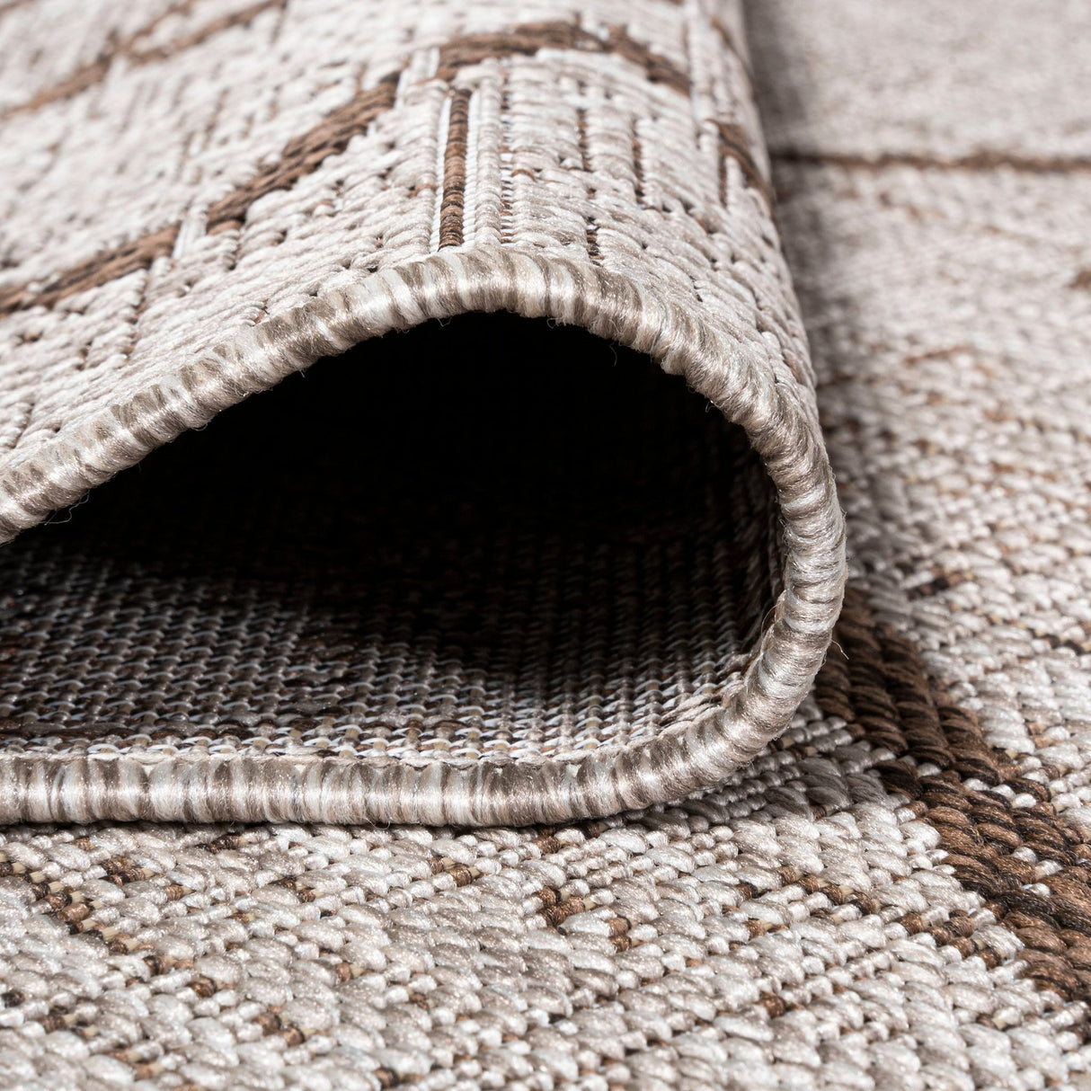 Carwa Tribal Diamond Trellis Indoor/Outdoor Area Rug - Tuesday Morning - Area Rugs