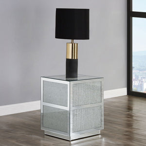 Noralie - 18" End Table With Faux Diamonds - Mirrored