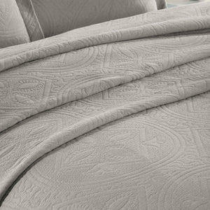 Celtic Circle Cotton Jacquard Matelasse Bedspread Set - Bedspread by Superior Brand