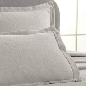 Celtic Circle Cotton Jacquard Matelasse Bedspread Set - Bedspread by Superior Brand