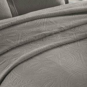 Celtic Circle Cotton Jacquard Matelasse Bedspread Set - Bedspread by Superior Brand