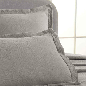 Celtic Circle Cotton Jacquard Matelasse Bedspread Set - Bedspread by Superior Brand