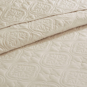 Reversible Bedspread Set with Medallion Quilting - Cream Full/Queen