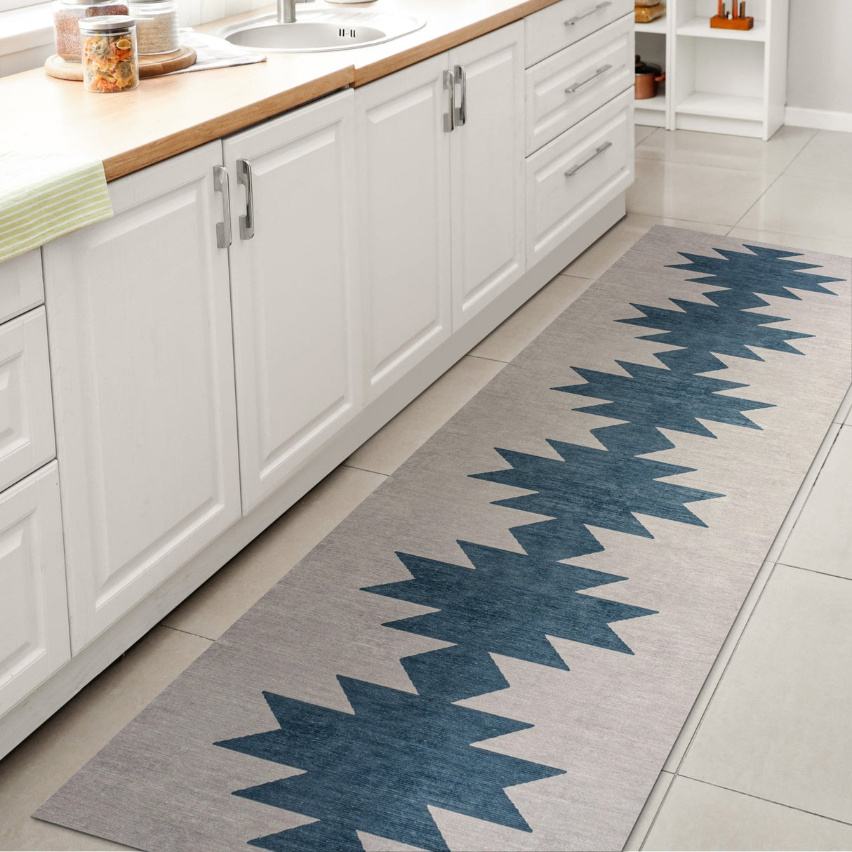 Chayton Minimalist Geometric Machine - Washable Runner Rug - Tuesday Morning - Runner Rugs