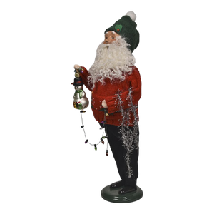 Decorating Santa