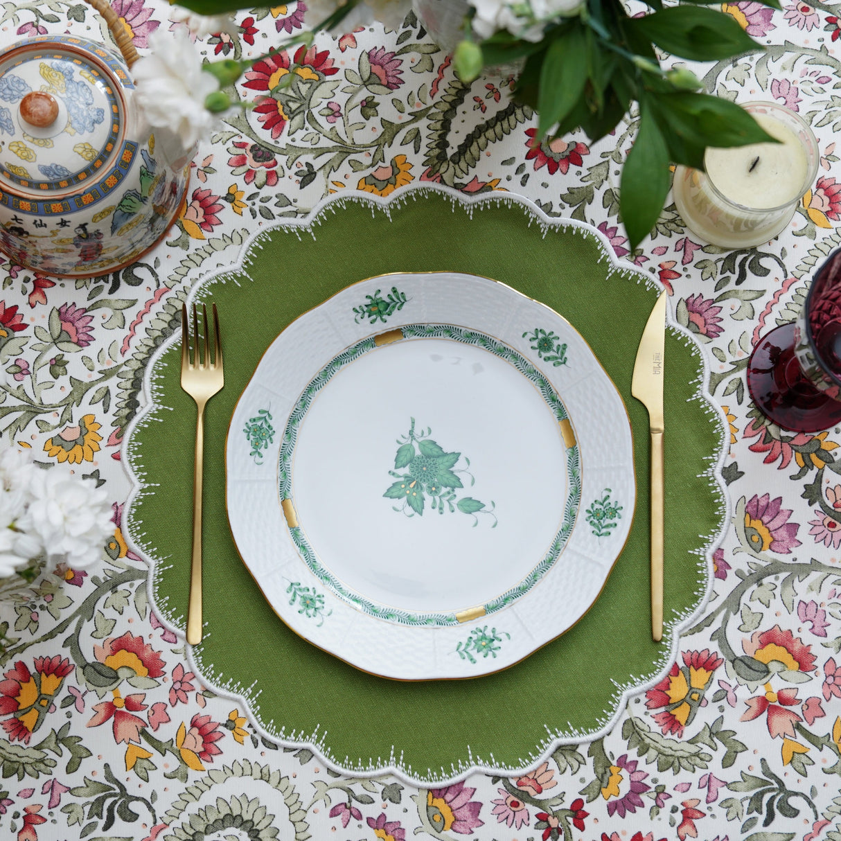 Clover-Green-Round-Fabric-Placemat-Fabric-Placemats