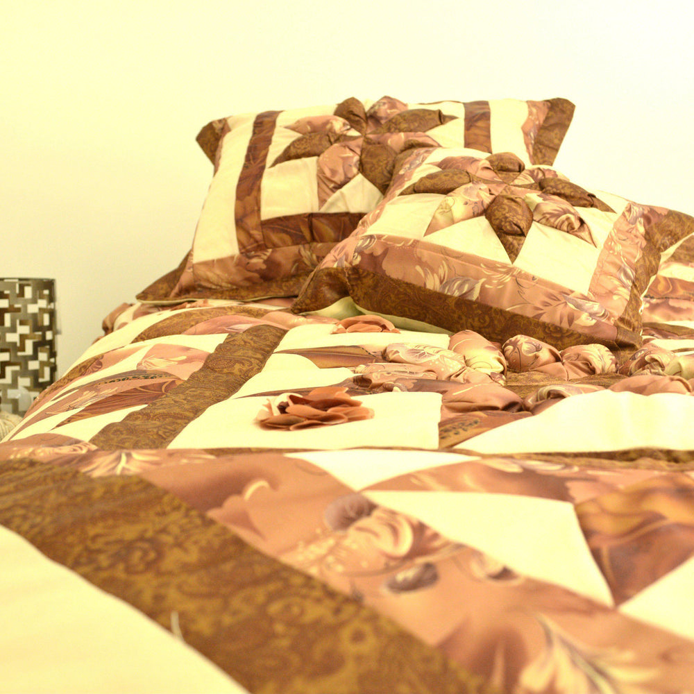 DaDa Bedding Diamond of Night Brown Beige Floral Stars Ruffles Comforter Set (BM915L)
