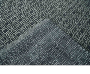 Contemporary Hand carved 8x10 Silver and Charcoal Traditional Geometrical Pattern Hand Knotted Wool Area Rug