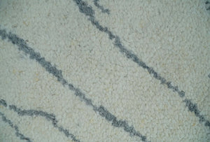 Contemporary Ivory and Gray 8.5x10.2 Stripes Pattern Hand knotted wool area rug