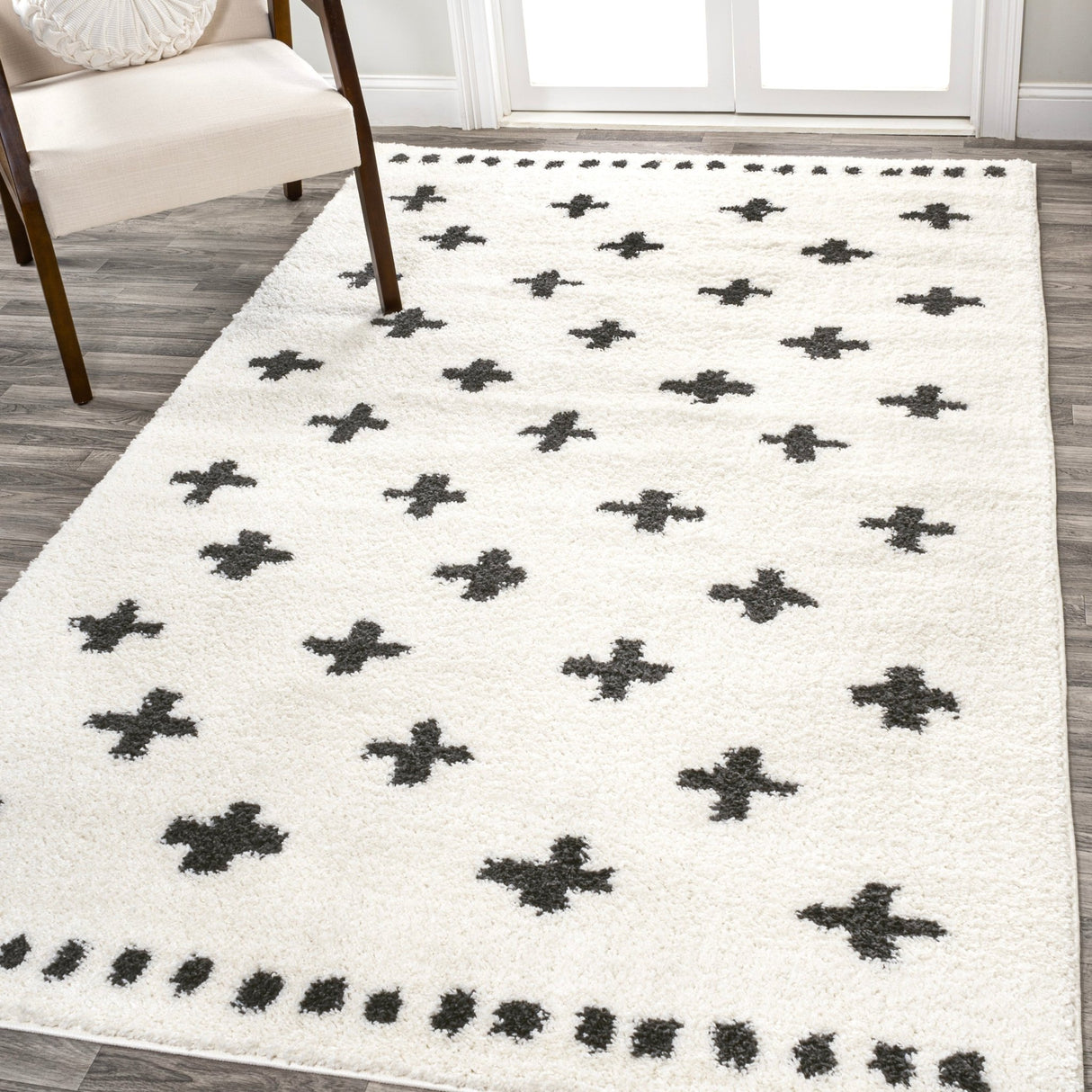 Cristo Berber Geometric Shag Area Rug - Tuesday Morning - Area Rugs